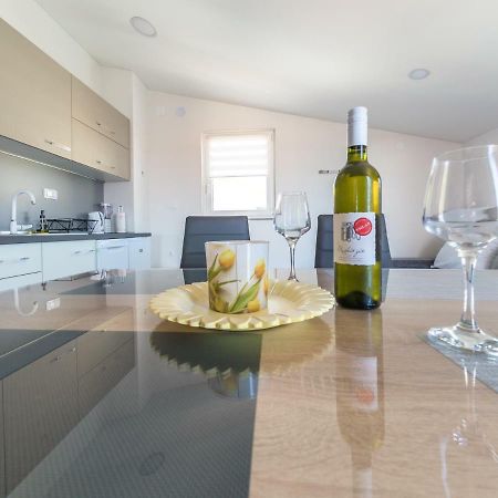Apartment ˝Soleil˝ Vir Zewnętrze zdjęcie