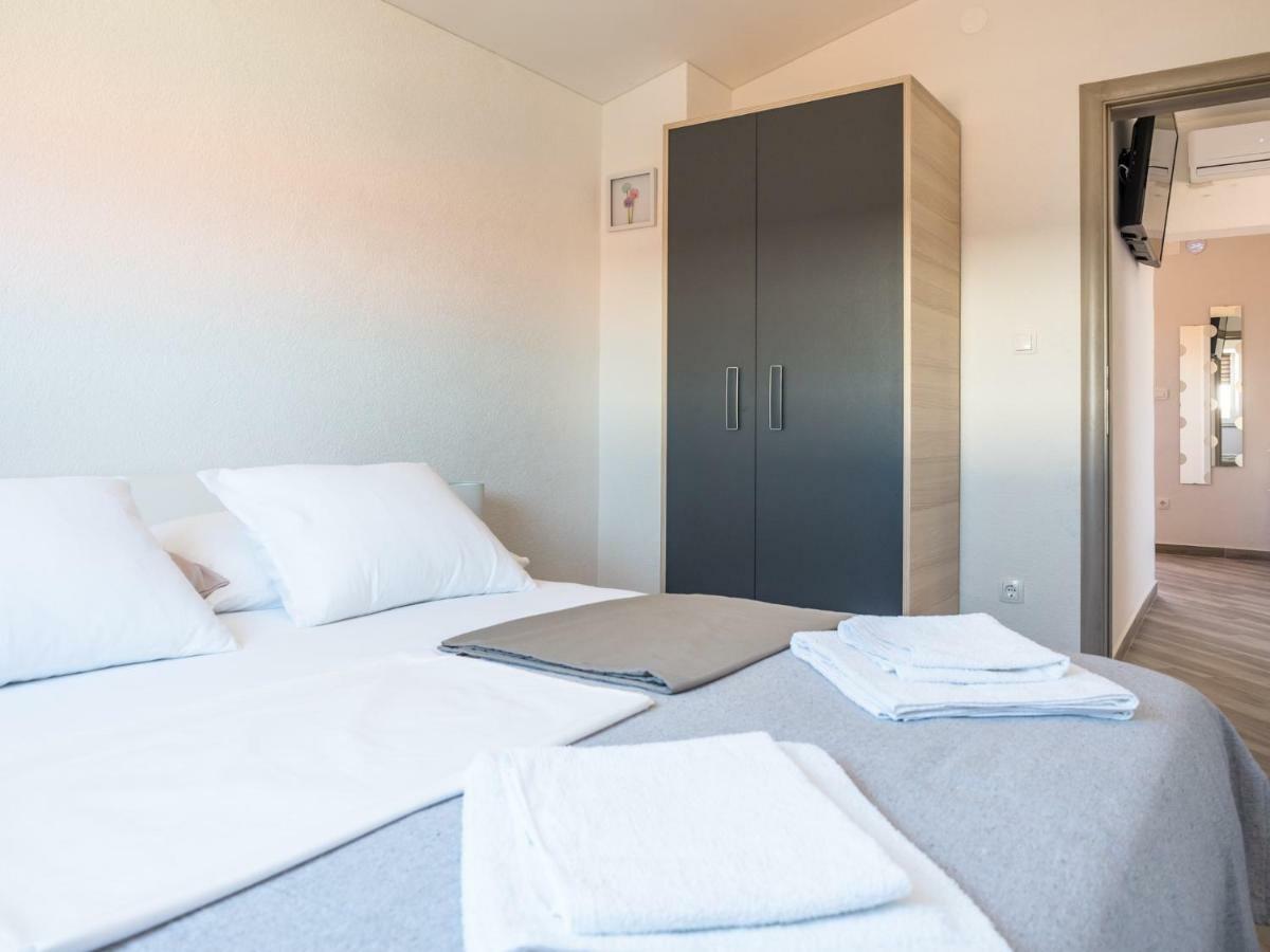 Apartment ˝Soleil˝ Vir Zewnętrze zdjęcie