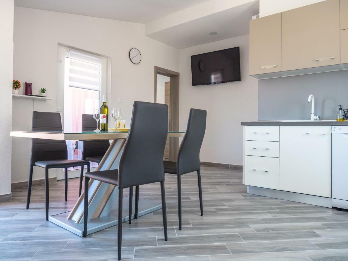 Apartment ˝Soleil˝ Vir Zewnętrze zdjęcie