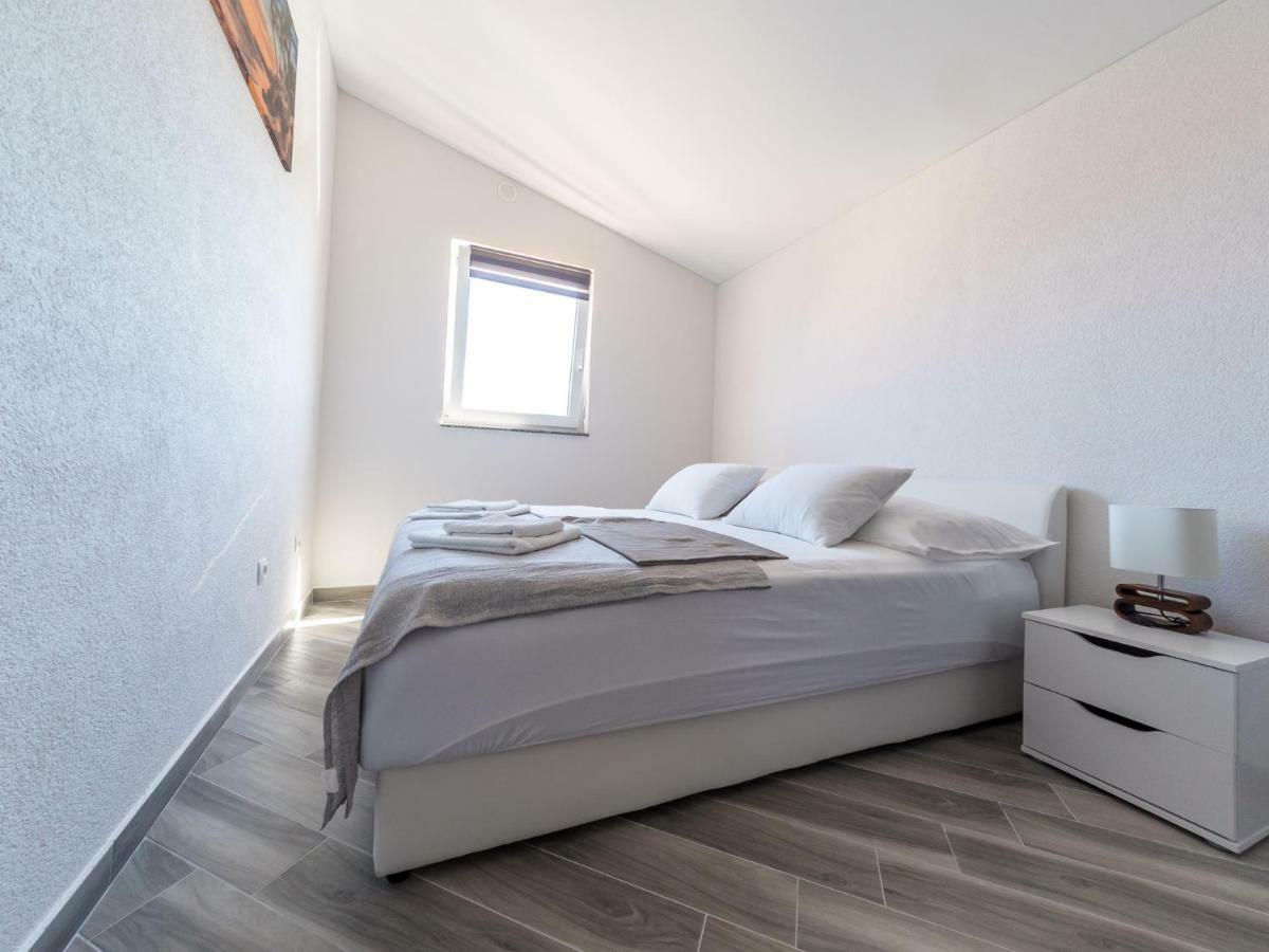 Apartment ˝Soleil˝ Vir Zewnętrze zdjęcie