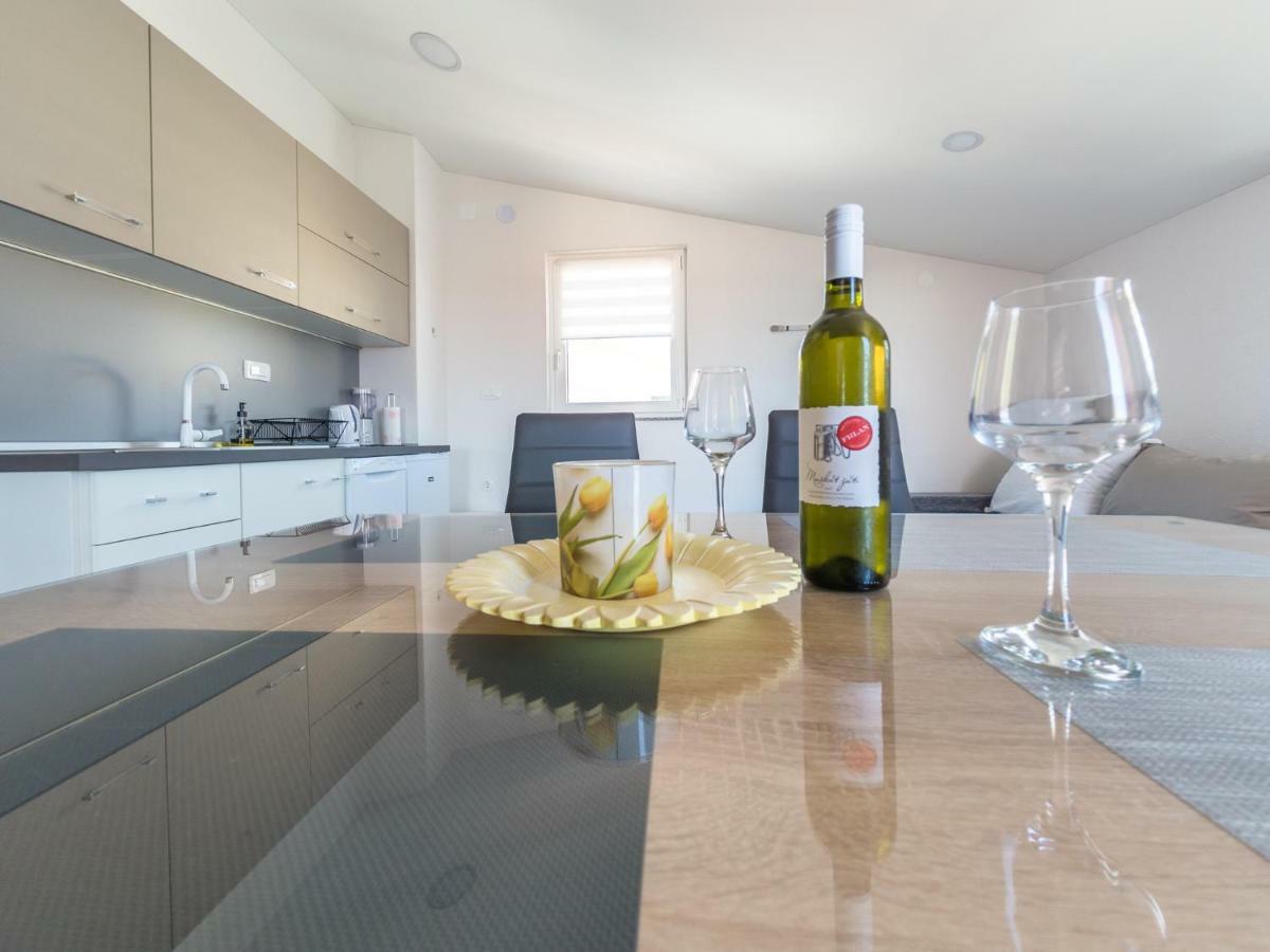 Apartment ˝Soleil˝ Vir Zewnętrze zdjęcie